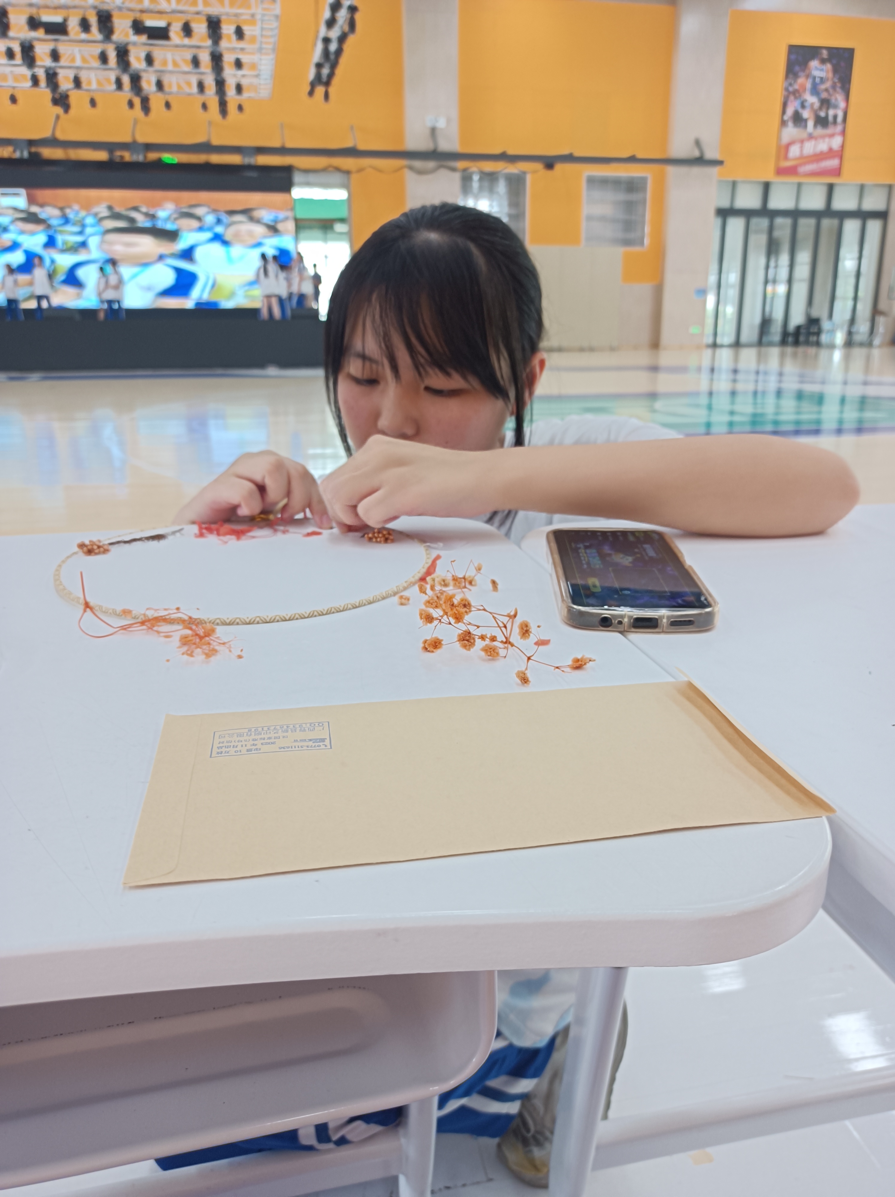 贴扇子