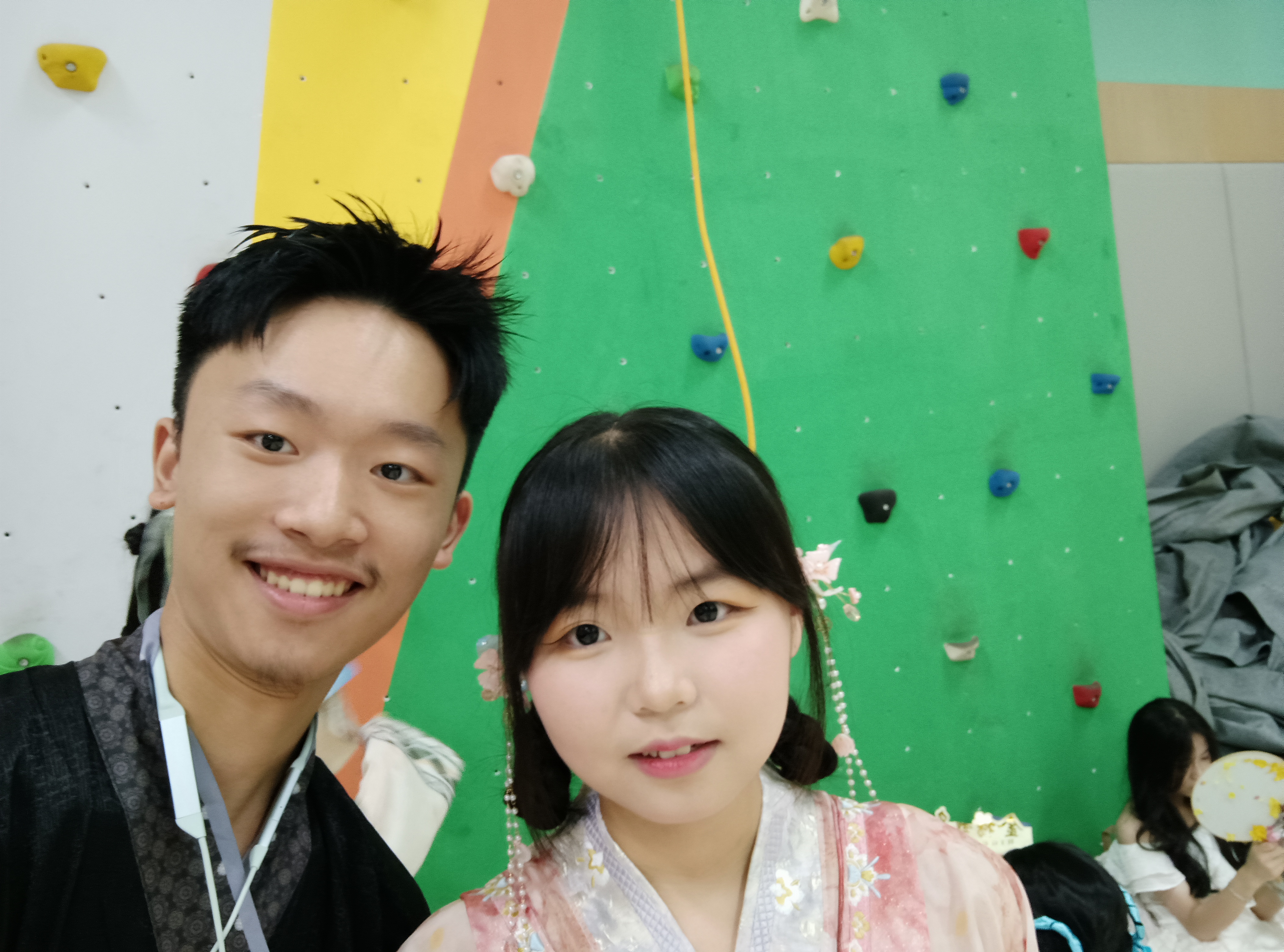 毕业晚会开始